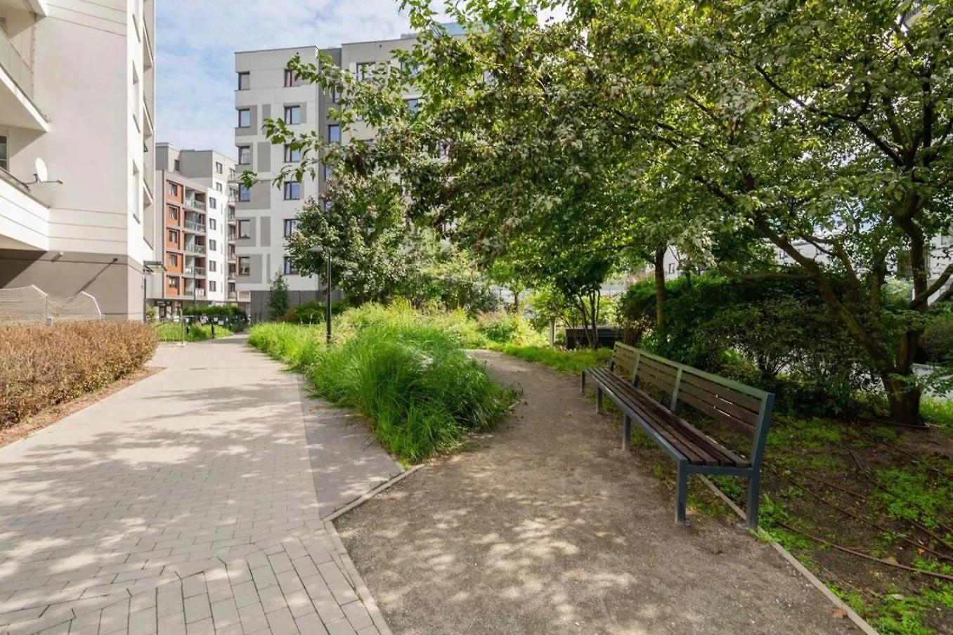 Superb Place To Live Mokotow Klobucka Warsaw Poland